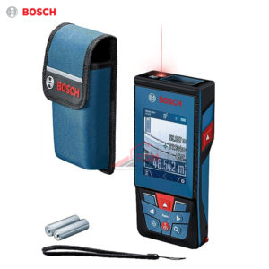 Le télémètre laser Bosch GLM 150-27 C est l'outil de mesure de distance de haute qualité dont vous avez besoin pour vos projets exigeants. Avec sa protection IP54 contre la poussière et les éclaboussures, cet appareil est conçu pour résister à des conditions de travail difficiles. Il offre une portée impressionnante de 150 mètres grâce à la technologie laser avancée de Bosch. L'écran couleur intuitif et la connectivité Bluetooth en font un choix idéal pour les professionnels à la recherche de performances supérieures. Simplifiez vos tâches de mesure avec le télémètre laser IP54 GLM 150-27 C de Bosch et obtenez des résultats précis à chaque utilisation.